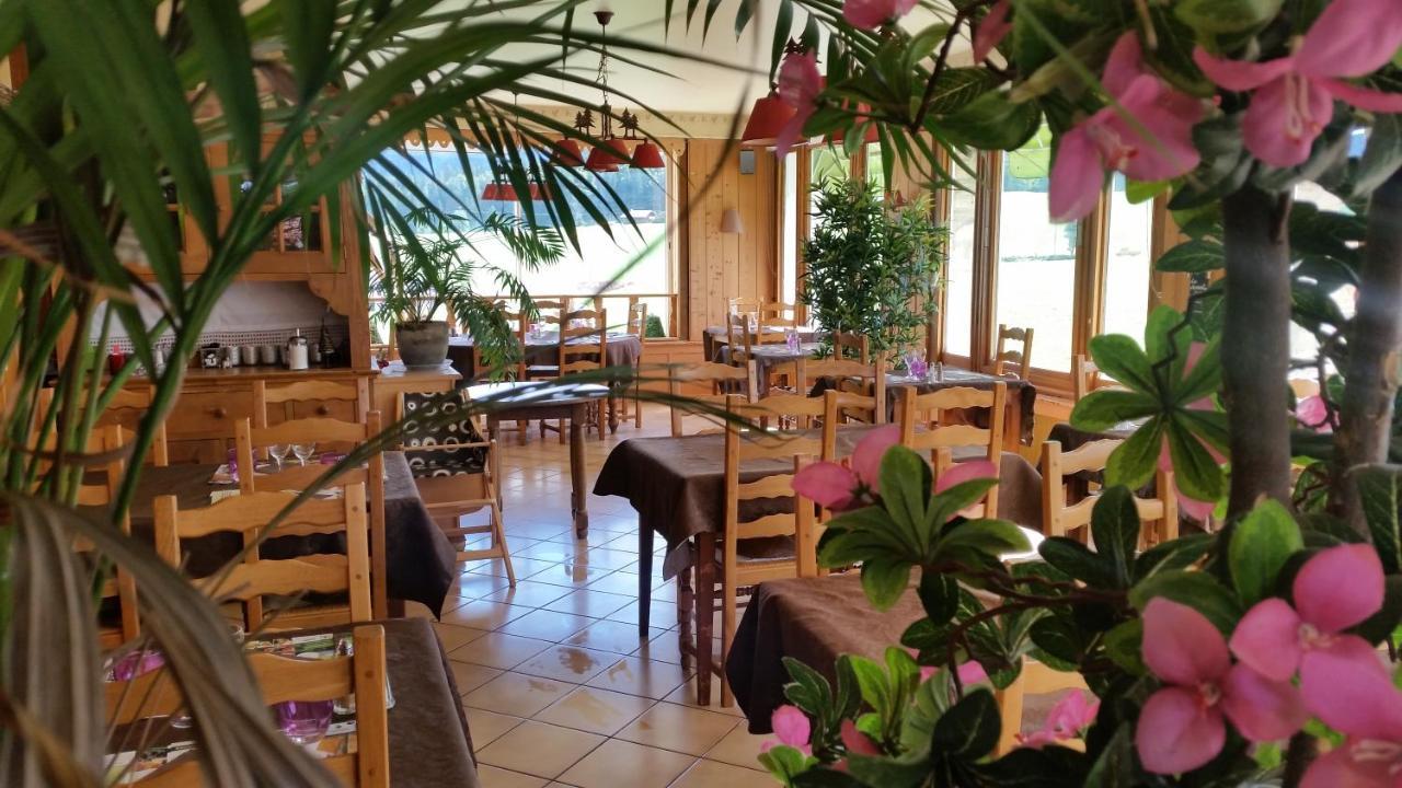 Hotel Restaurant Le Yeti Les Rousses Eksteriør bilde