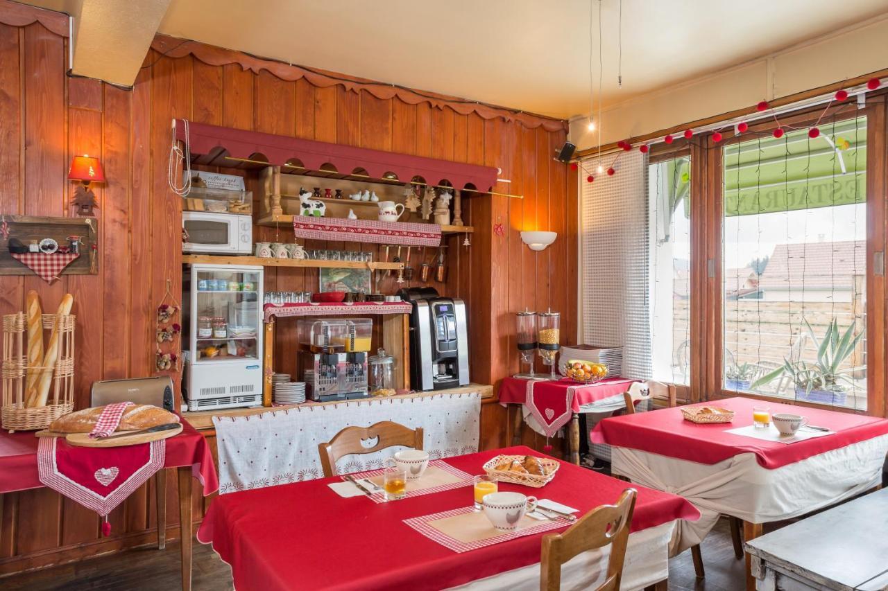 Hotel Restaurant Le Yeti Les Rousses Eksteriør bilde